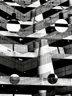 Architecture abstraite en noir et blanc