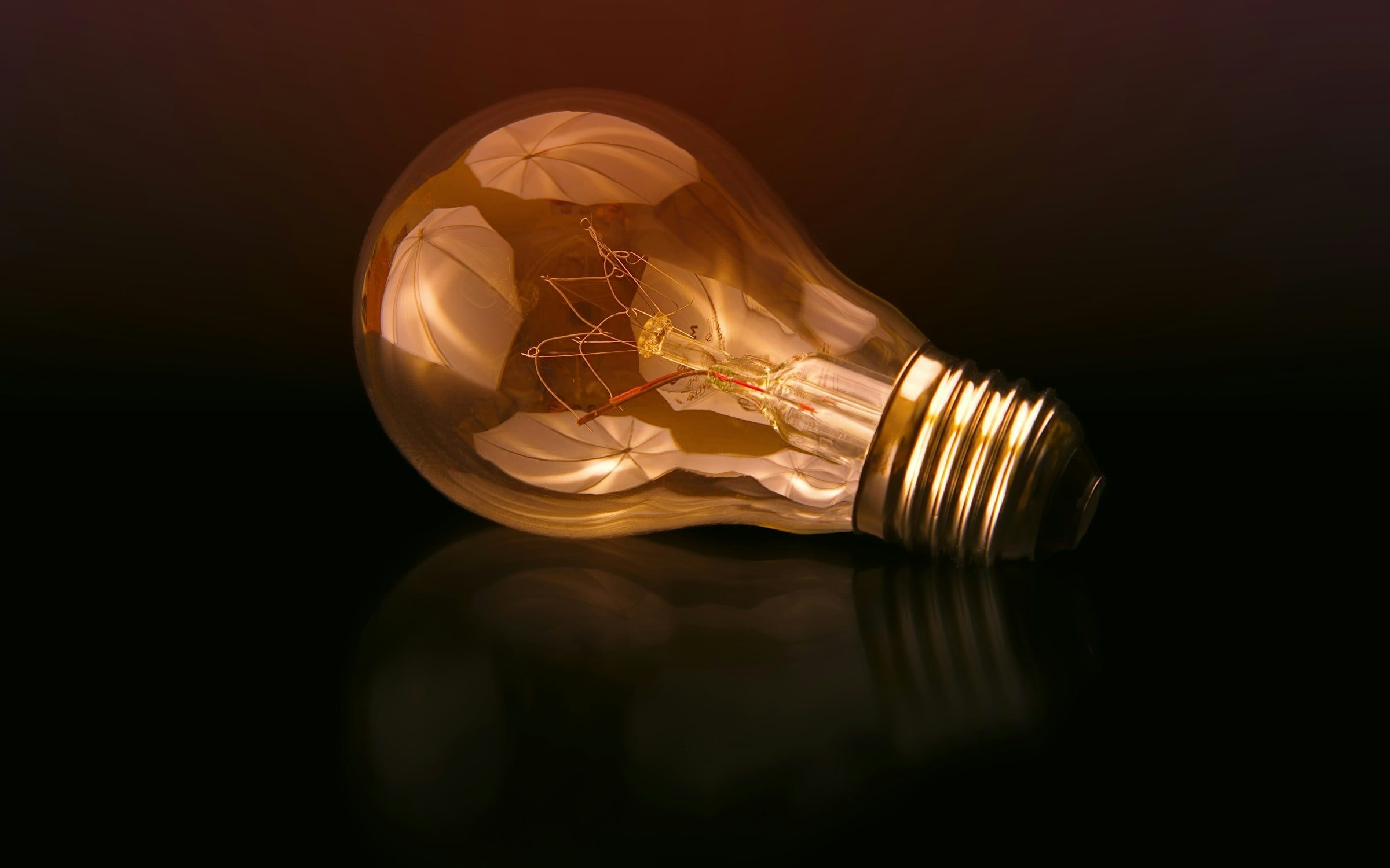 Ampoule allumée, rendu 3D
